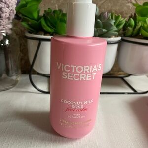 Victoria's Secret Pink Coconut Milk Body Lotion